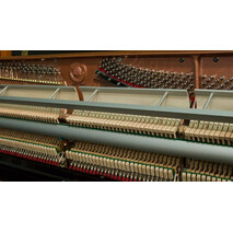 Piano Vertical Weber Premium de 121 centimetros Negro Pulido