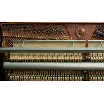 Piano Vertical Weber Premium de 121 centimetros Negro Pulido